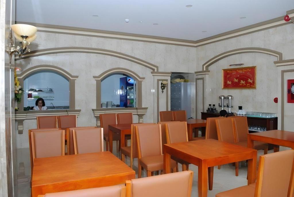 Tran Vinh Hotel Bac Lieu Zewnętrze zdjęcie